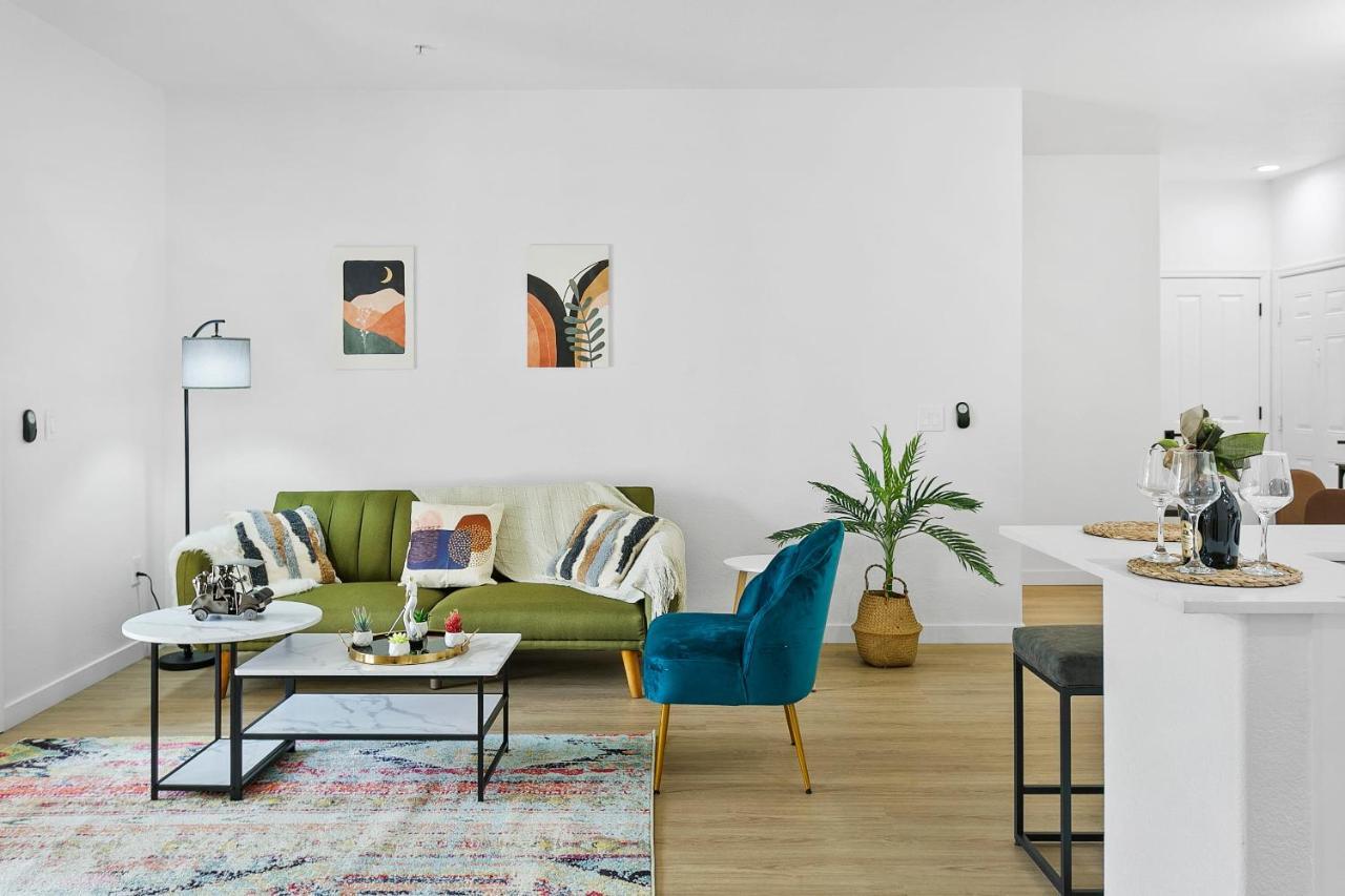 Cozysuites Glendale By The Stadium With Pool 03 Экстерьер фото