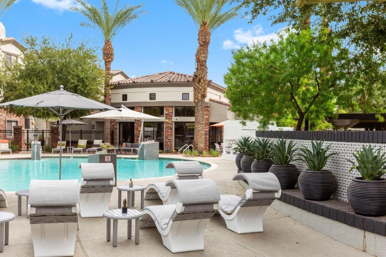 Cozysuites Glendale By The Stadium With Pool 03 Экстерьер фото